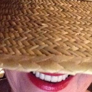 Meet your Posher, Veronica